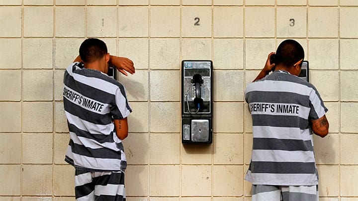 Joshua Lott / Reuters