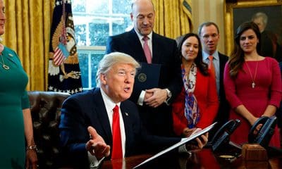 Kevin Lamarque / Reuters