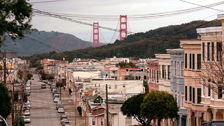 Robert Galbraith / Reuters