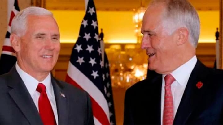 Mike Pence y Malcolm Turnbull.