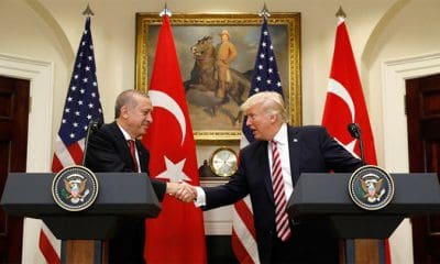 Kevin Lamarque / Reuters