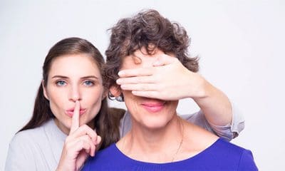 freepik.com / Designed by katemangostar