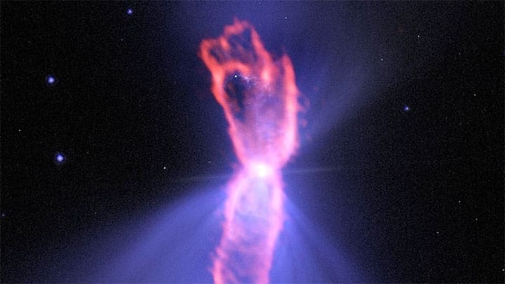 La nebulosa del Bumerán observada por ALMA (naranja) y el Hubble (azul). Crédito: ALMA (ESO/NAOJ/NRAO); NASA/ESA Hubble; NRAO/AUI/NSF.