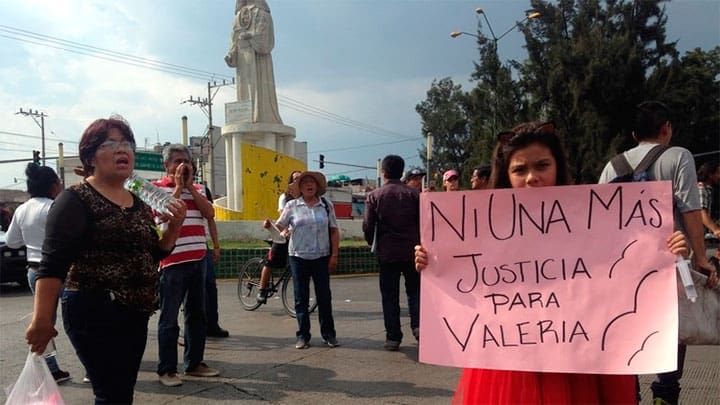Niños y vecinos se manifiestan en las calles de 'Neza' por femincidio de la pequeña Valeria. / Aldabi Olvera