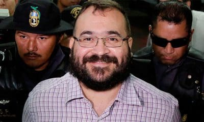 / Luis Echeverria / Reuters