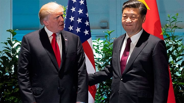 / El presidente de EE.UU., Donald Trump, con el presidente de China, Xi Jinping, en una cumbre del G20 / POOL New / Reuters