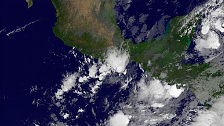 / Imagen satelital de Selma nhc.noaa.gov