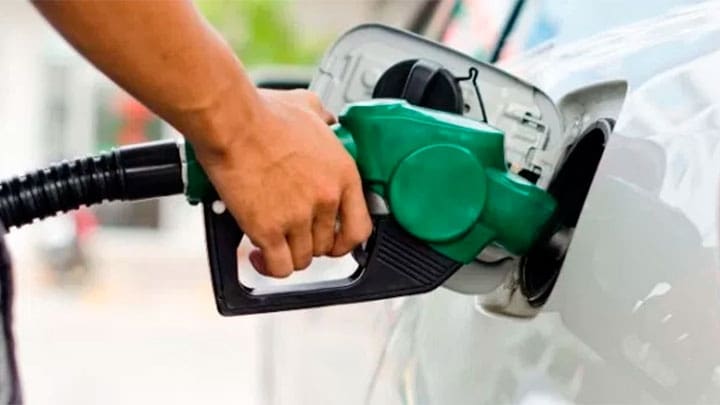 / Refueling Car
