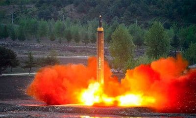 / Ensayo del misil norcoreano de gran alcance Hwasong-12 (Mars-12) del 15 de mayo de 2017. KCNA KCNA / Reuters