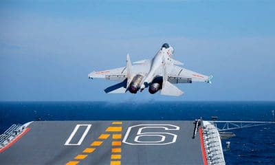 / Despegue de un caza Shenyang J-15 del portaviones Liaoning Li Tang / Gettyimages.ru