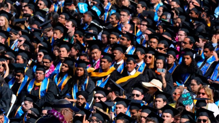 / Estudiantes graduados de la Universidad de California en San Diego. California, EE.UU. Mike Blake / Reuters