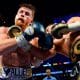 / Gennady Golovkin (shorts verdes) y Canelo Alvarez (shorts azules) durante el campeonato mundial de boxeo de peso medio en T-Mobile Arena. Las Vegas, EE.UU. Septiembre 16, 2018 USA Today Sports / Reuters