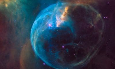 / Nebulosa de la Burbuja, también llamada NGC 7653, ubicada cerca de 8000 años luz del Sistema Solar NASA / ESA / Hubble Heritage Team
