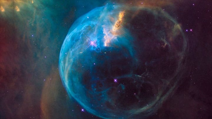 / Nebulosa de la Burbuja, también llamada NGC 7653, ubicada cerca de 8000 años luz del Sistema Solar NASA / ESA / Hubble Heritage Team