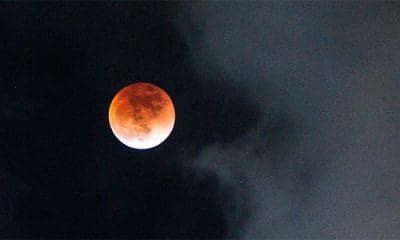 / Superluna y eclipse lunar. Alexander Kriázhev / Sputnik