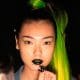 / Un modelo se maquilla durante la Semana de la Moda en Nueva York, 7 de septiembre de 2018. Caitlin Ochs / Reuter