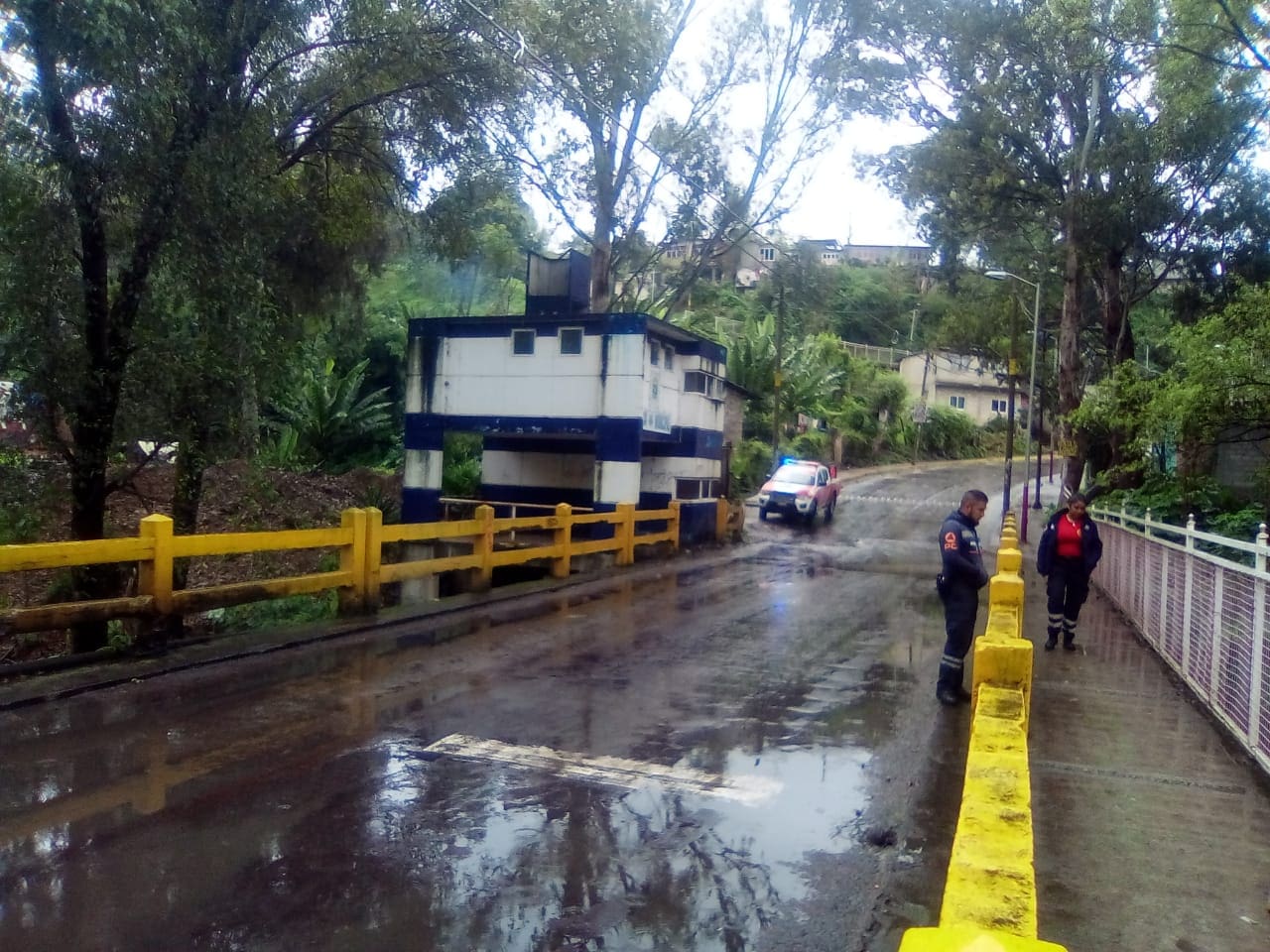 Supervisa Protección Civil y Bomberos zonas de riesgo en colonias del municipio